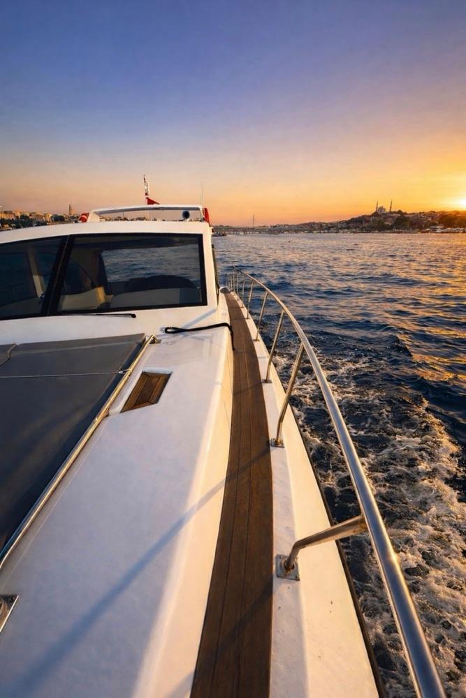 Kiralık Özel yapım 14m Motoryat - 821-3