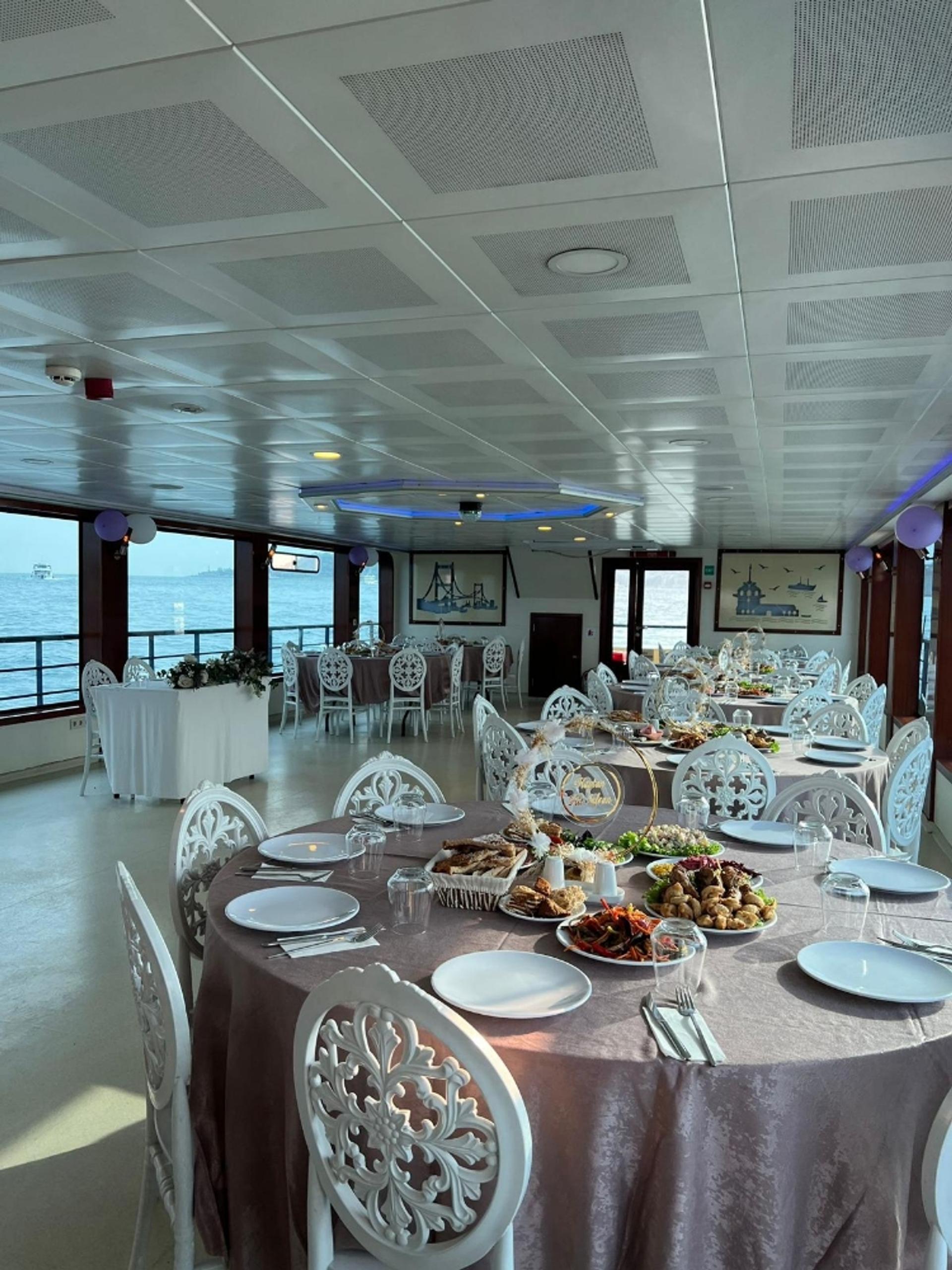 Rental Custom made 24m Party Boat - 251 - photo 3