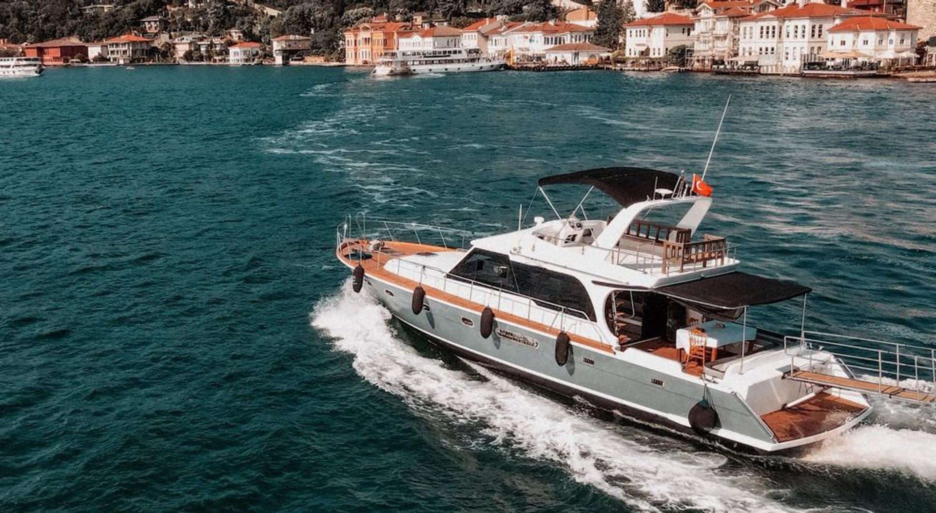 Kiralık Özel yapım 16m Motoryat - 140 - photo 1
