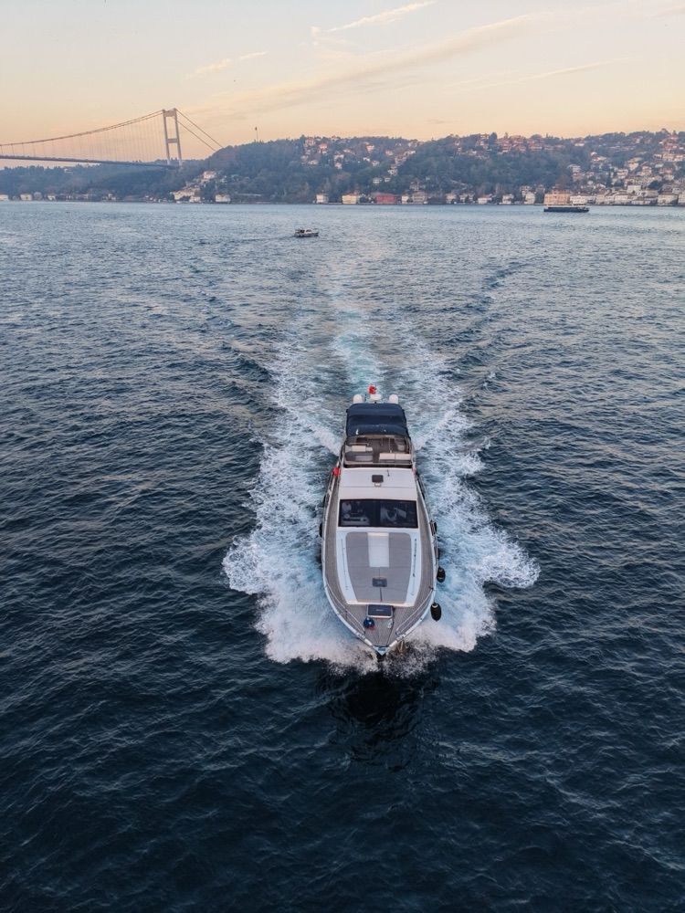 Özel yapım 19m Motoryat