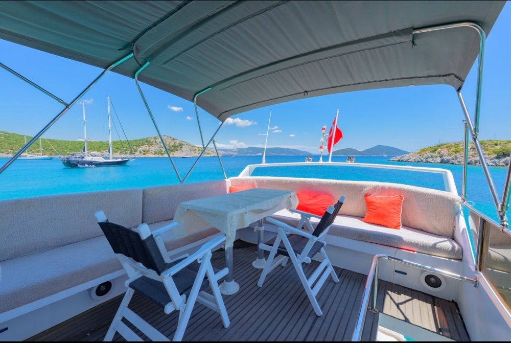 Özel yapım 14m Motoryat