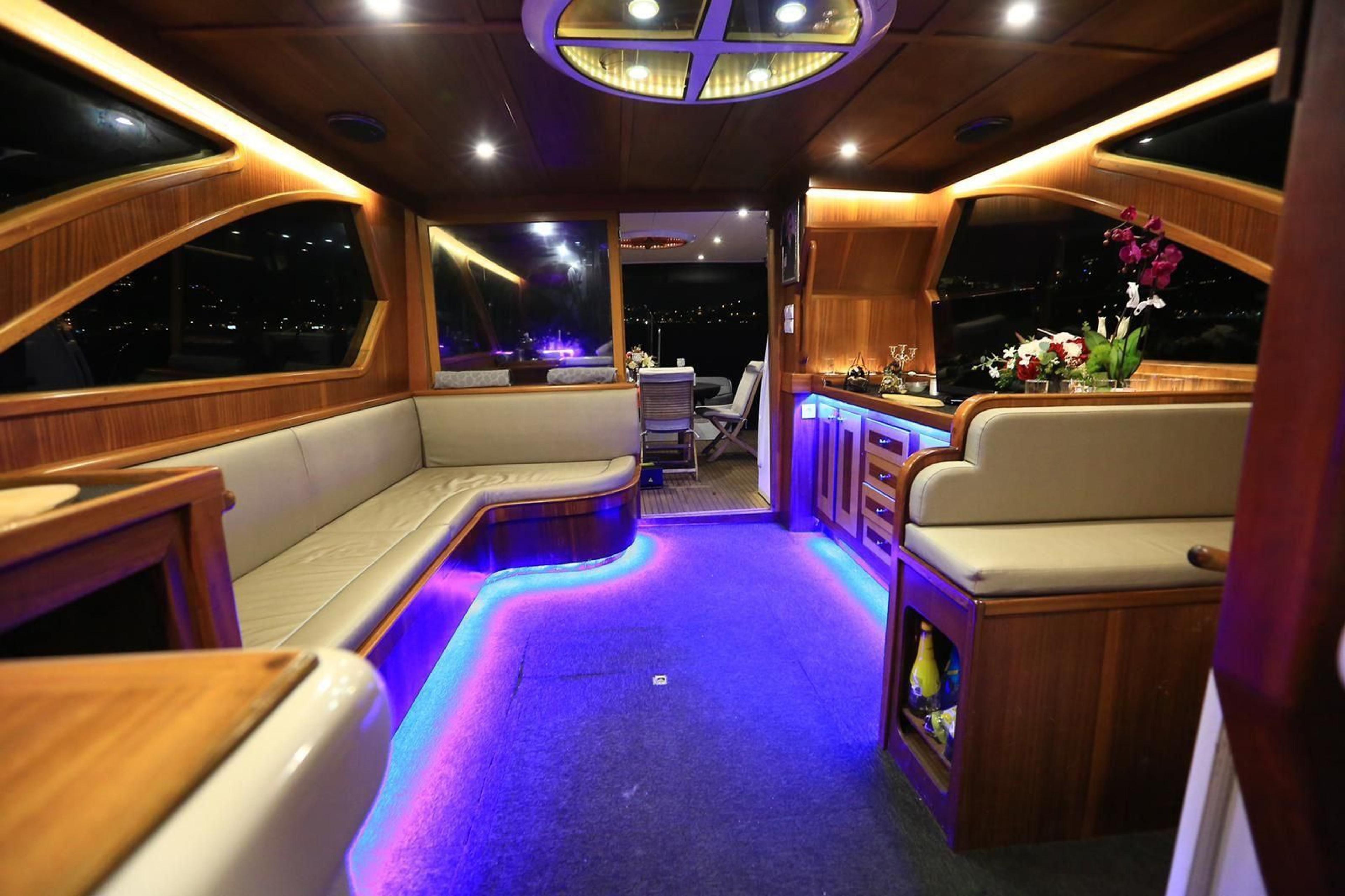 Kiralık Özel yapım 18m Motoryat - 319 - photo 16
