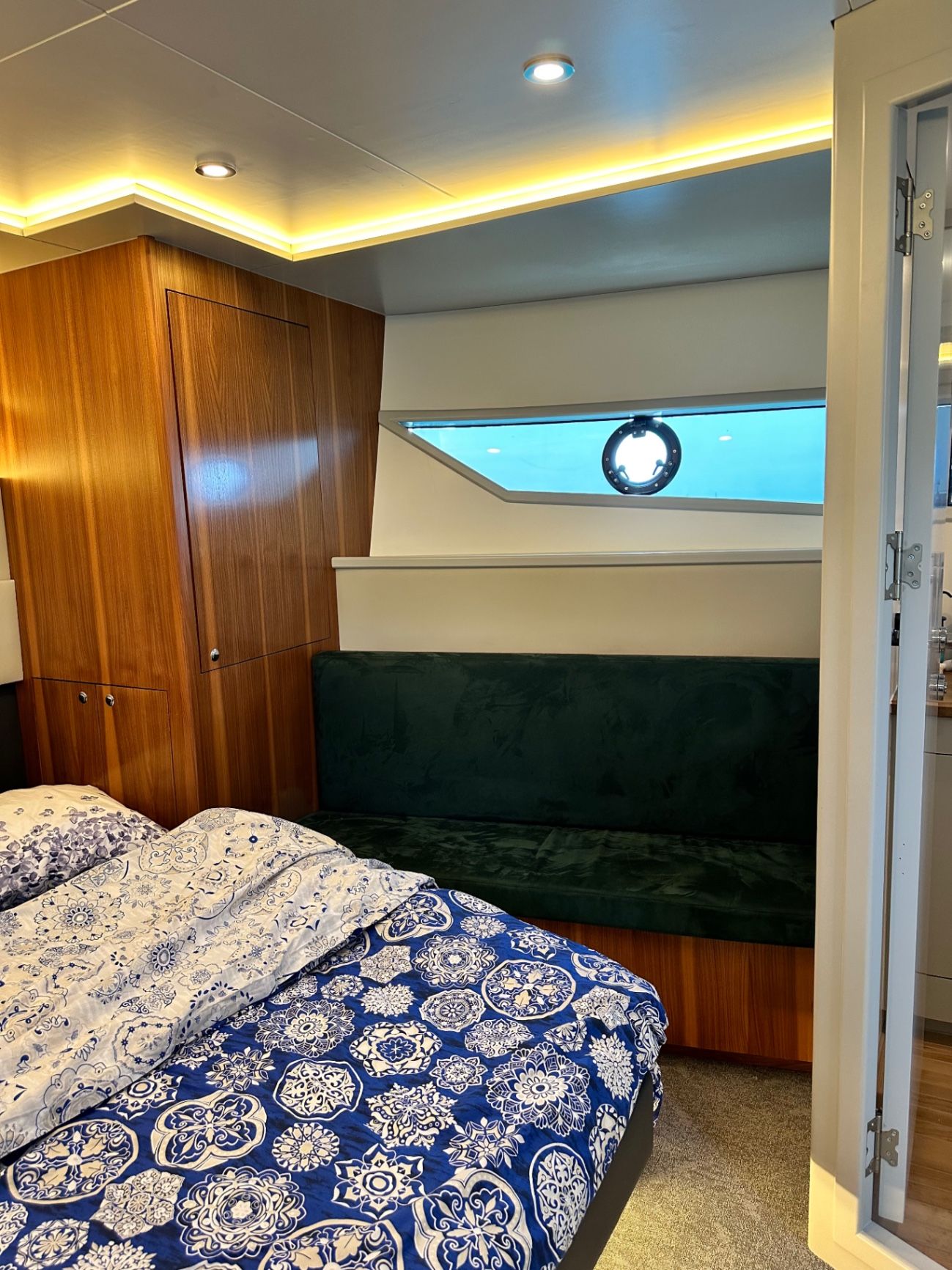 Özel yapım 14m Motoryat