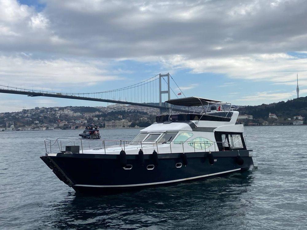 Rental Custom made 17m Motor Yacht - 411-0
