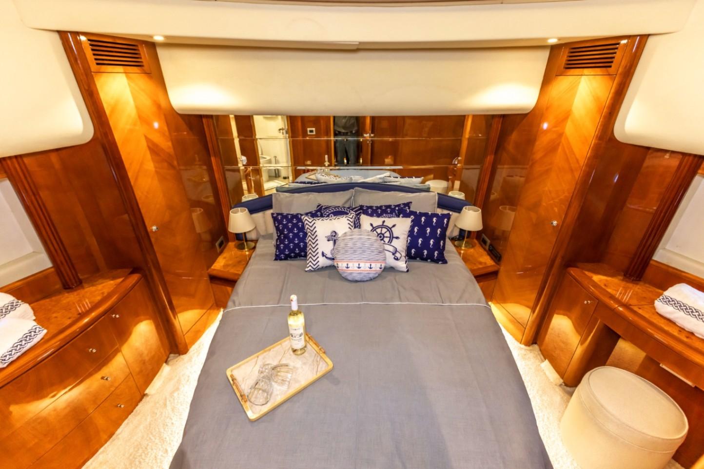 Rental Azimut 27m Motor Yacht - 744-5