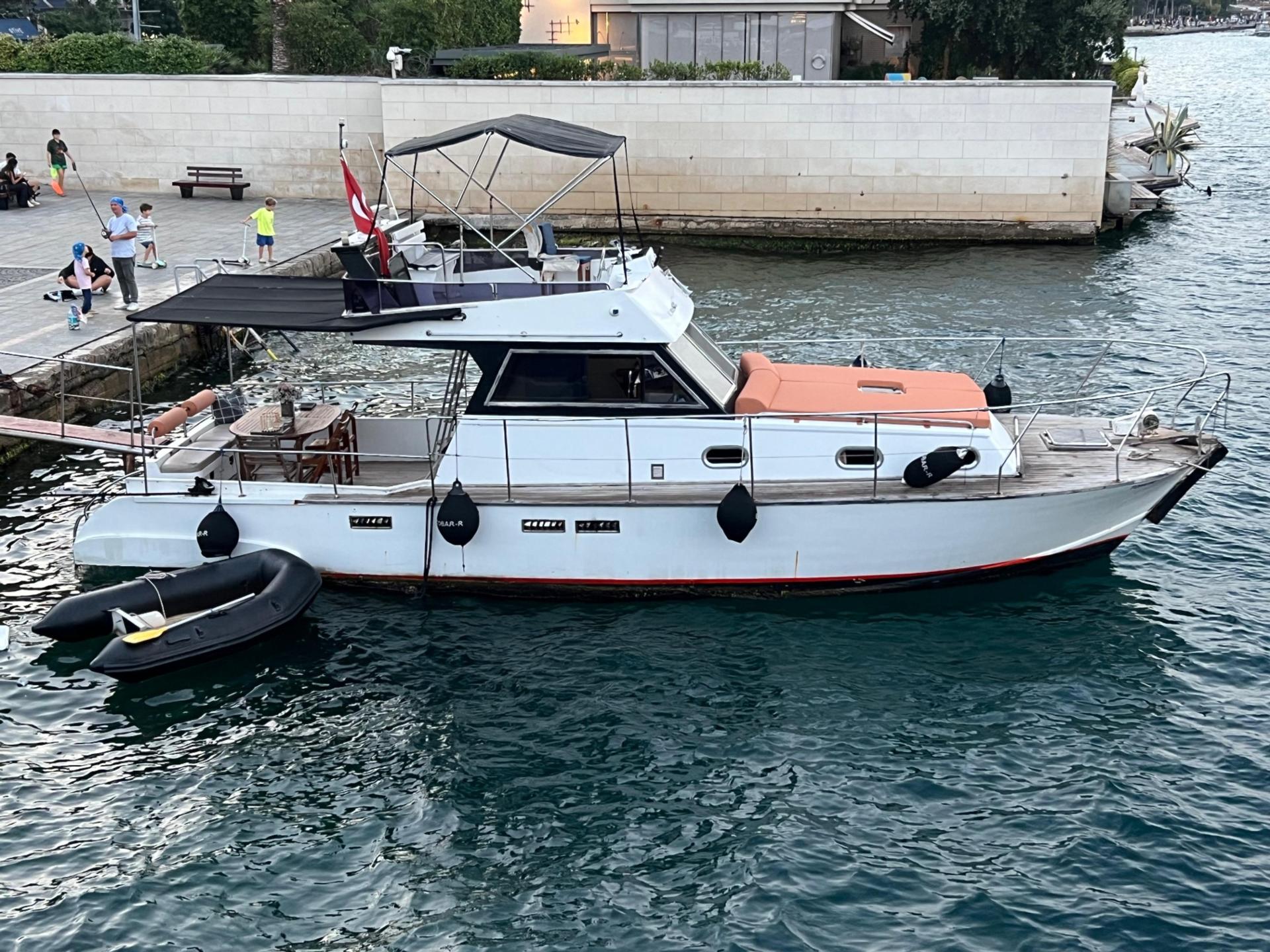 Kiralık Özel yapım 12m Motoryat - 555 - photo 2