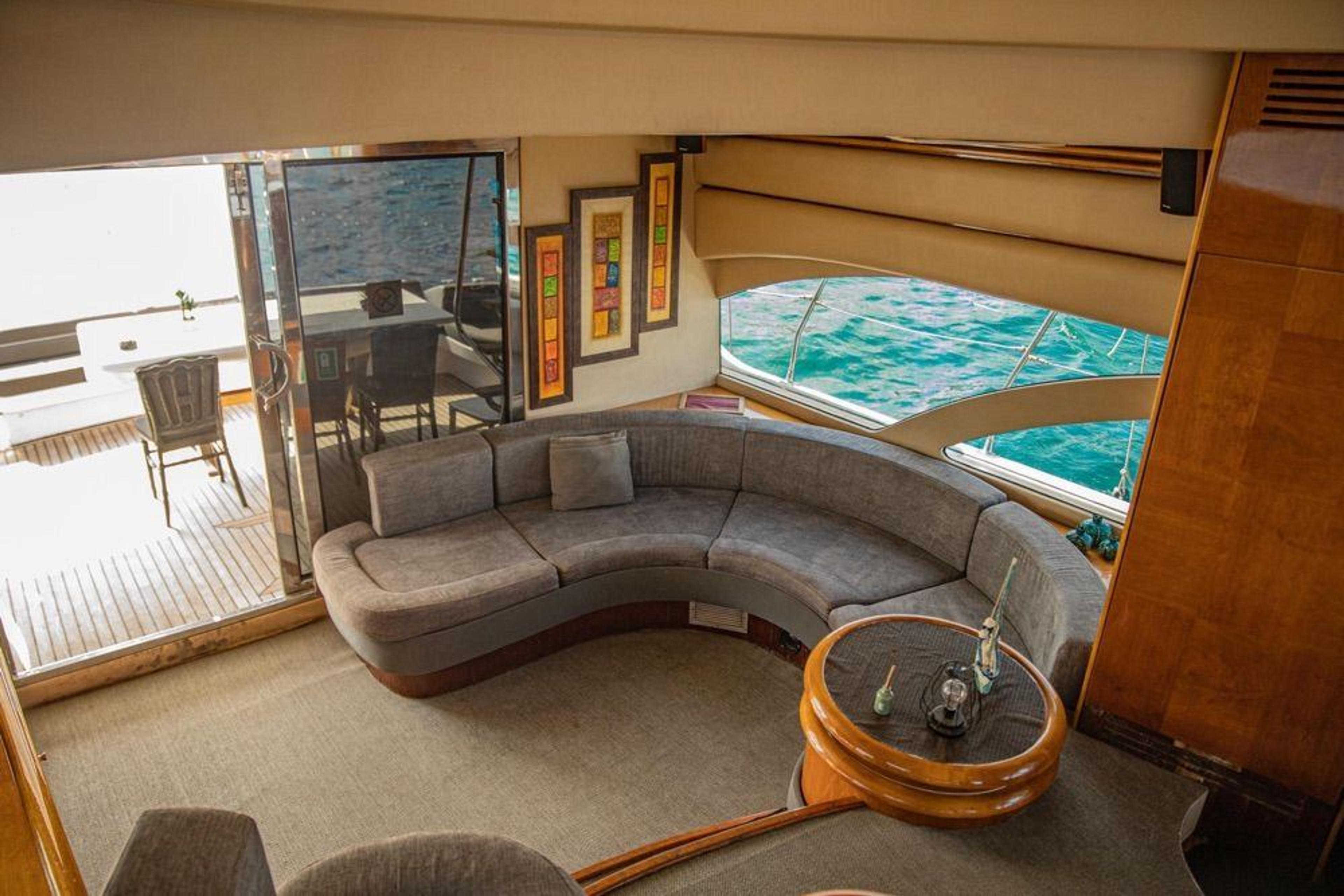 Kiralık Azimut 19m Motoryat - 258 - photo 14
