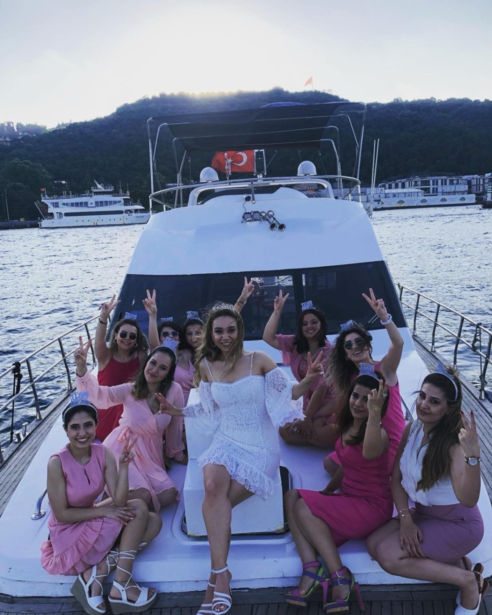 Kiralık Özel yapım 18m Motoryat - 310 - photo 12