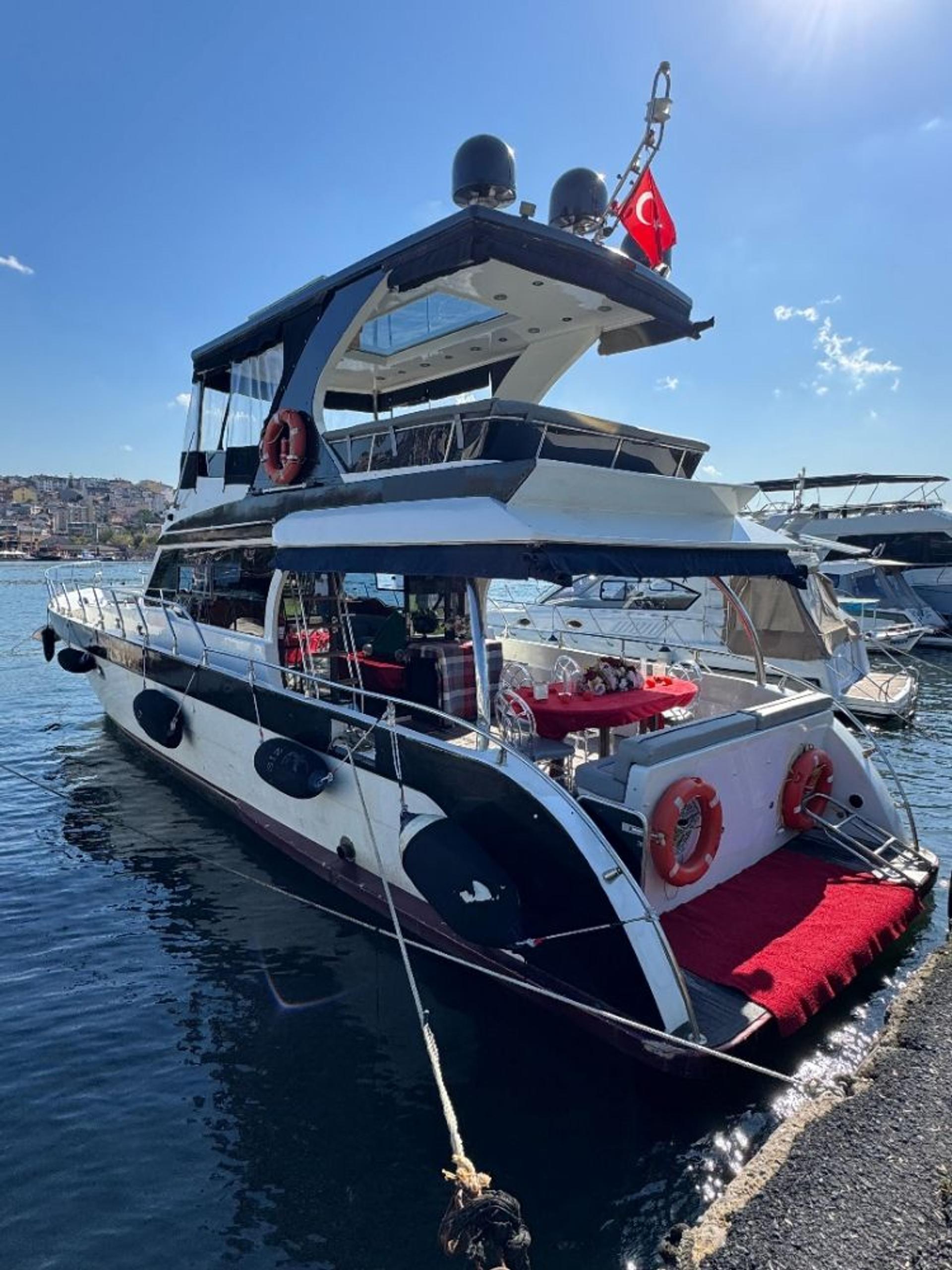 Kiralık Özel yapım 16m Motoryat - 189 - photo 2