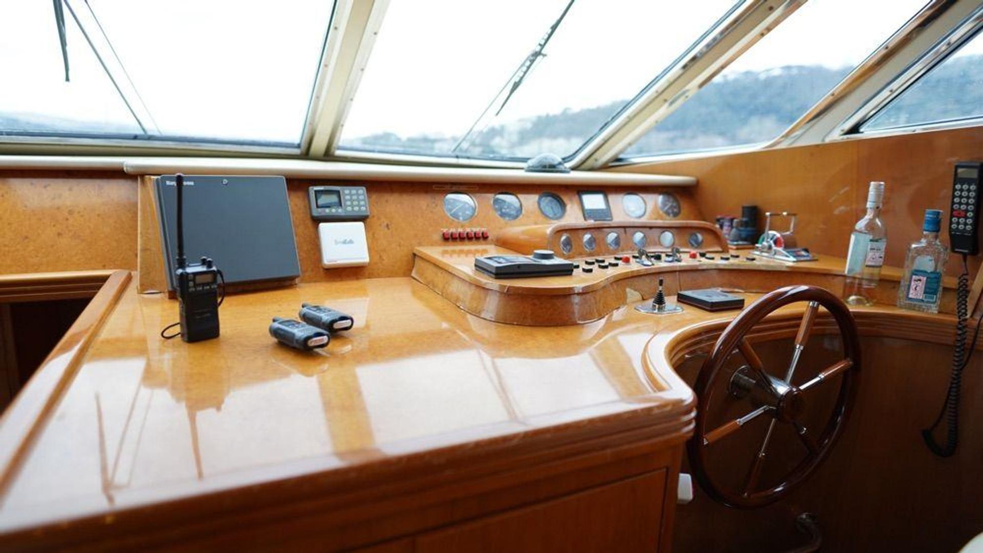 Kiralık Azimut 65 Fly 21m Motoryat - 64 - photo 11