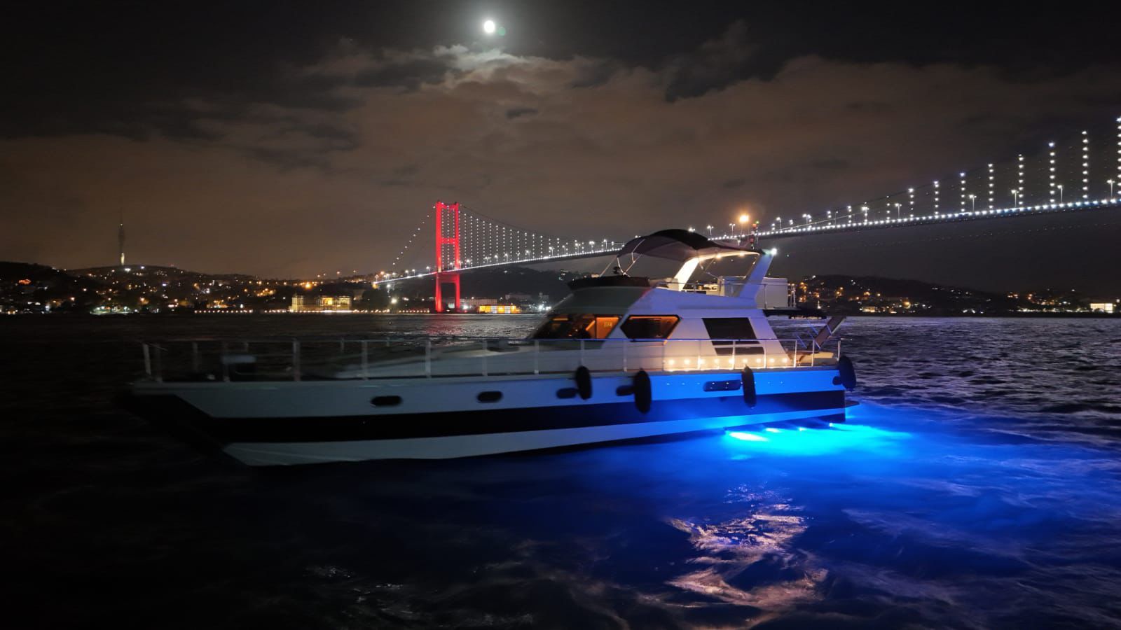 Özel yapım 18m Motoryat