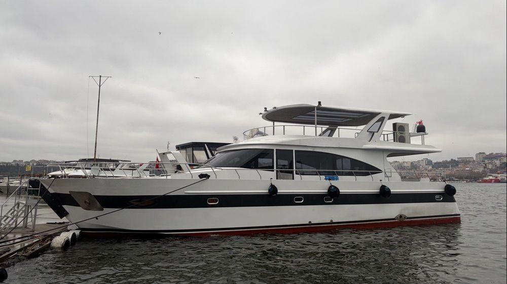 Rental Custom made 22m Motor Yacht - 1056-3