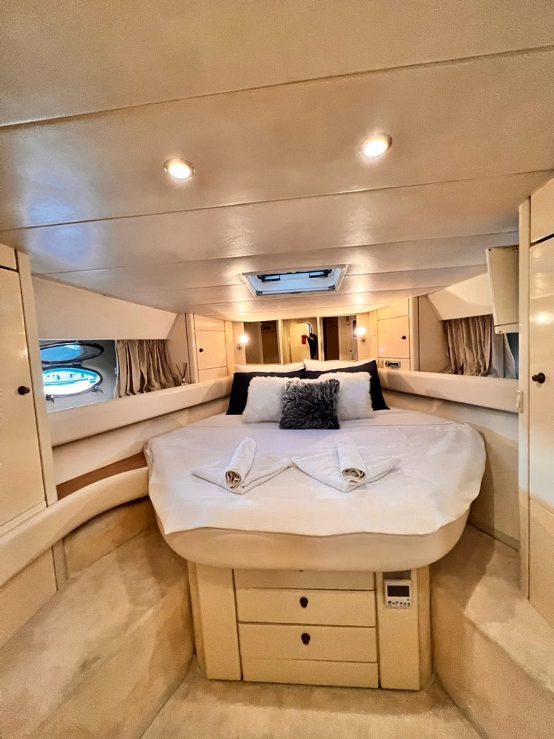 Rental Sunseeker 18m Motor Yacht - 546 - photo 32