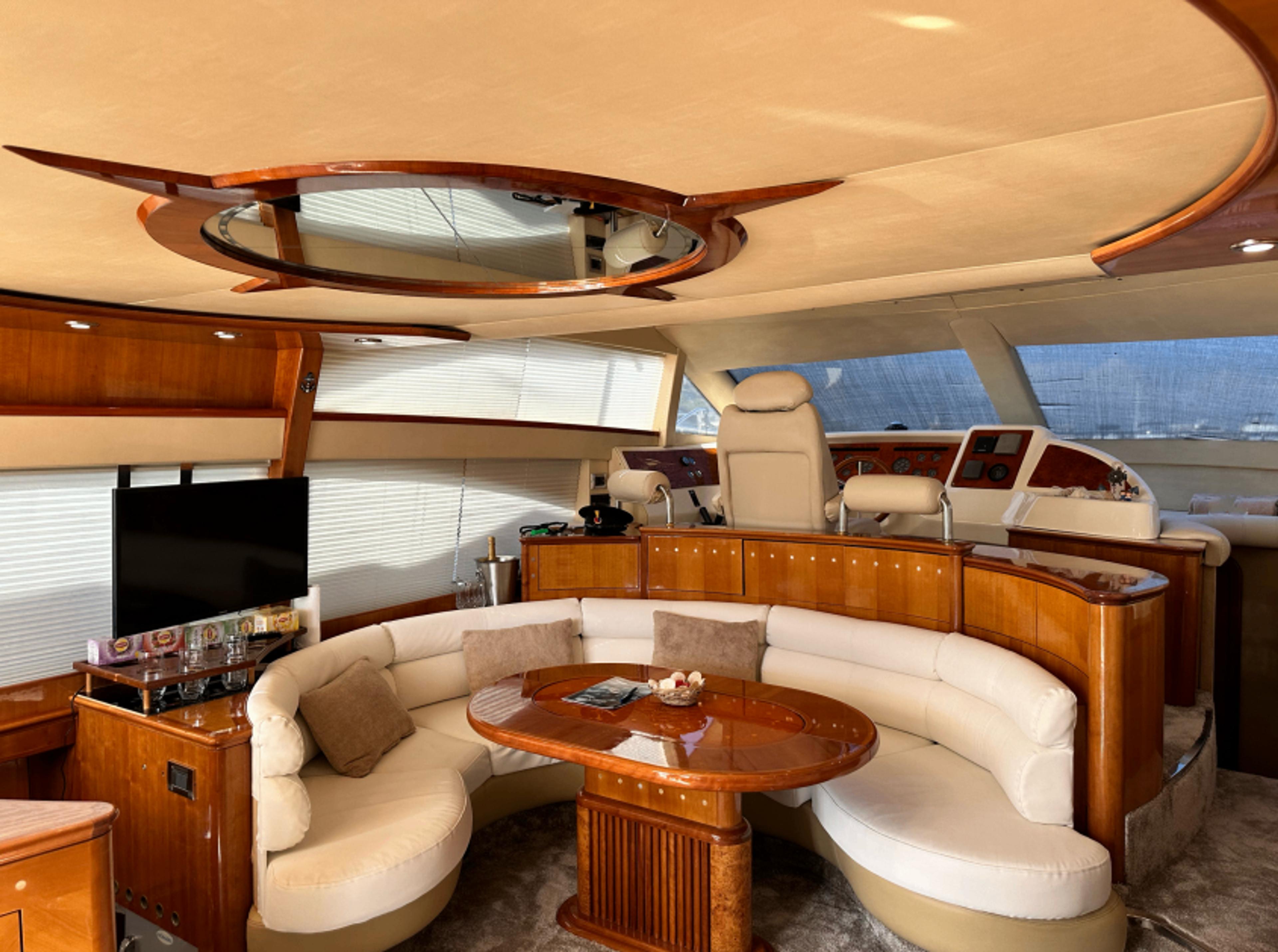 Kiralık Azimut 18m Motoryat - 511 - photo 18