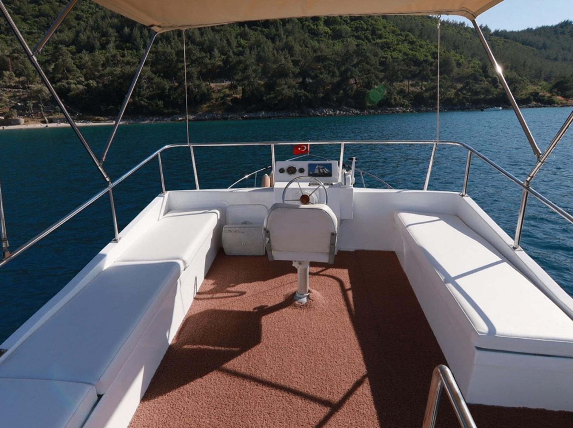 Rental Custom made 14m Motor Yacht - 393 - photo 10