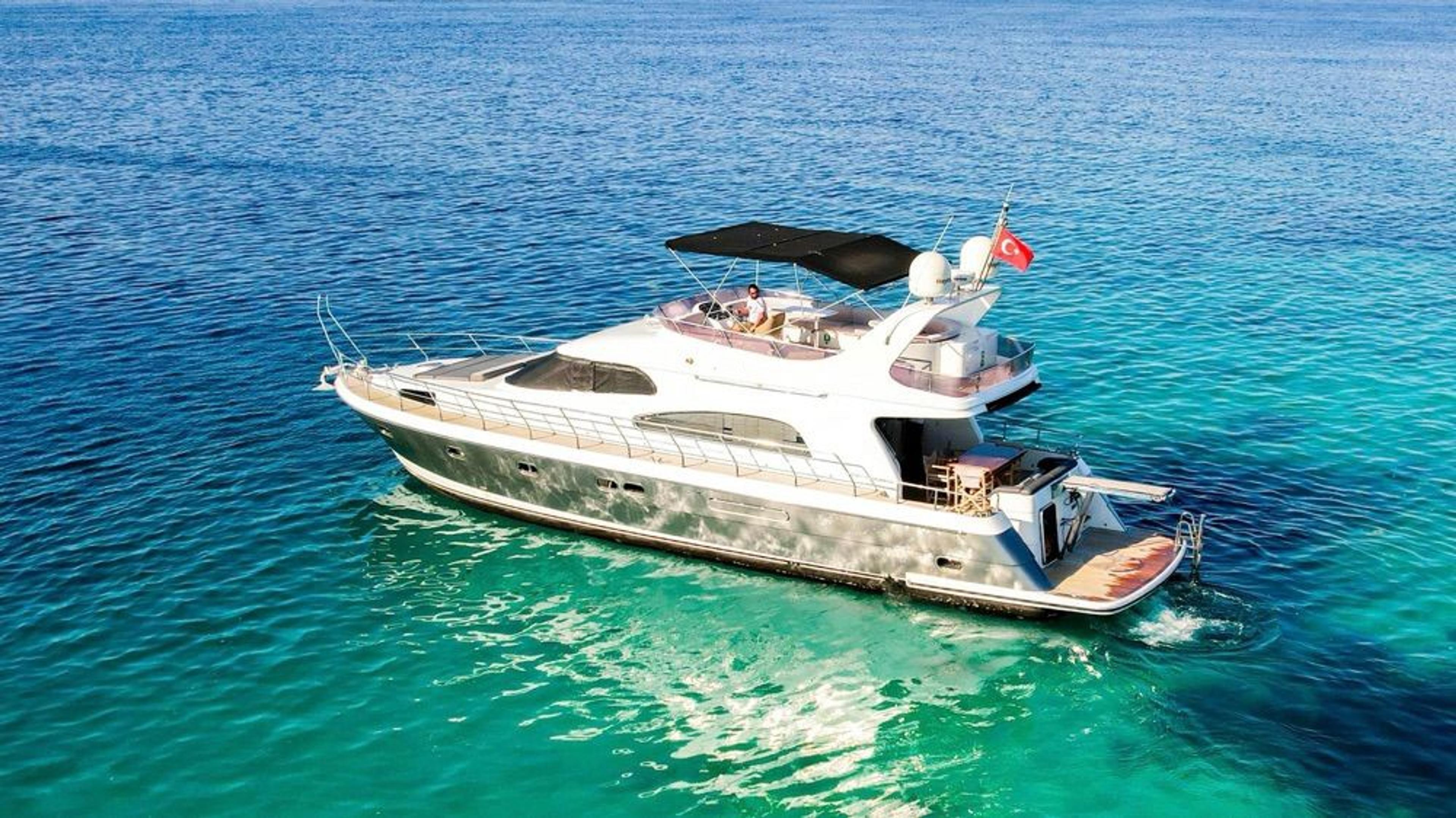 Kiralık Özel yapım 20m Motoryat - 443 - photo 3