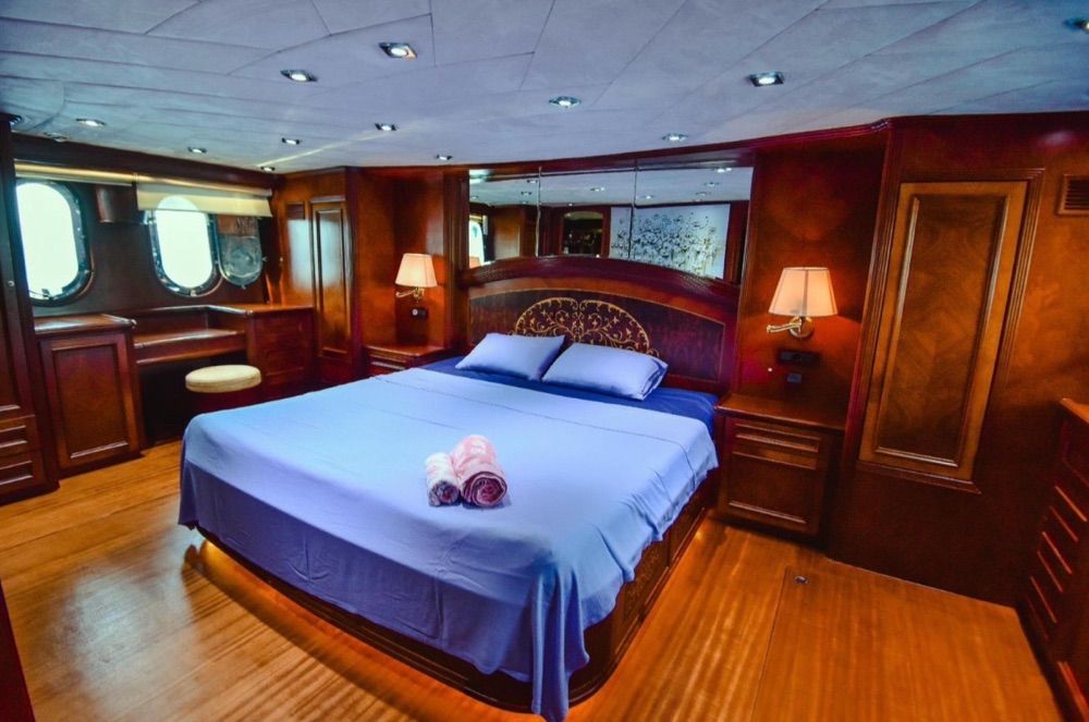 Özel yapım 33m Motoryat