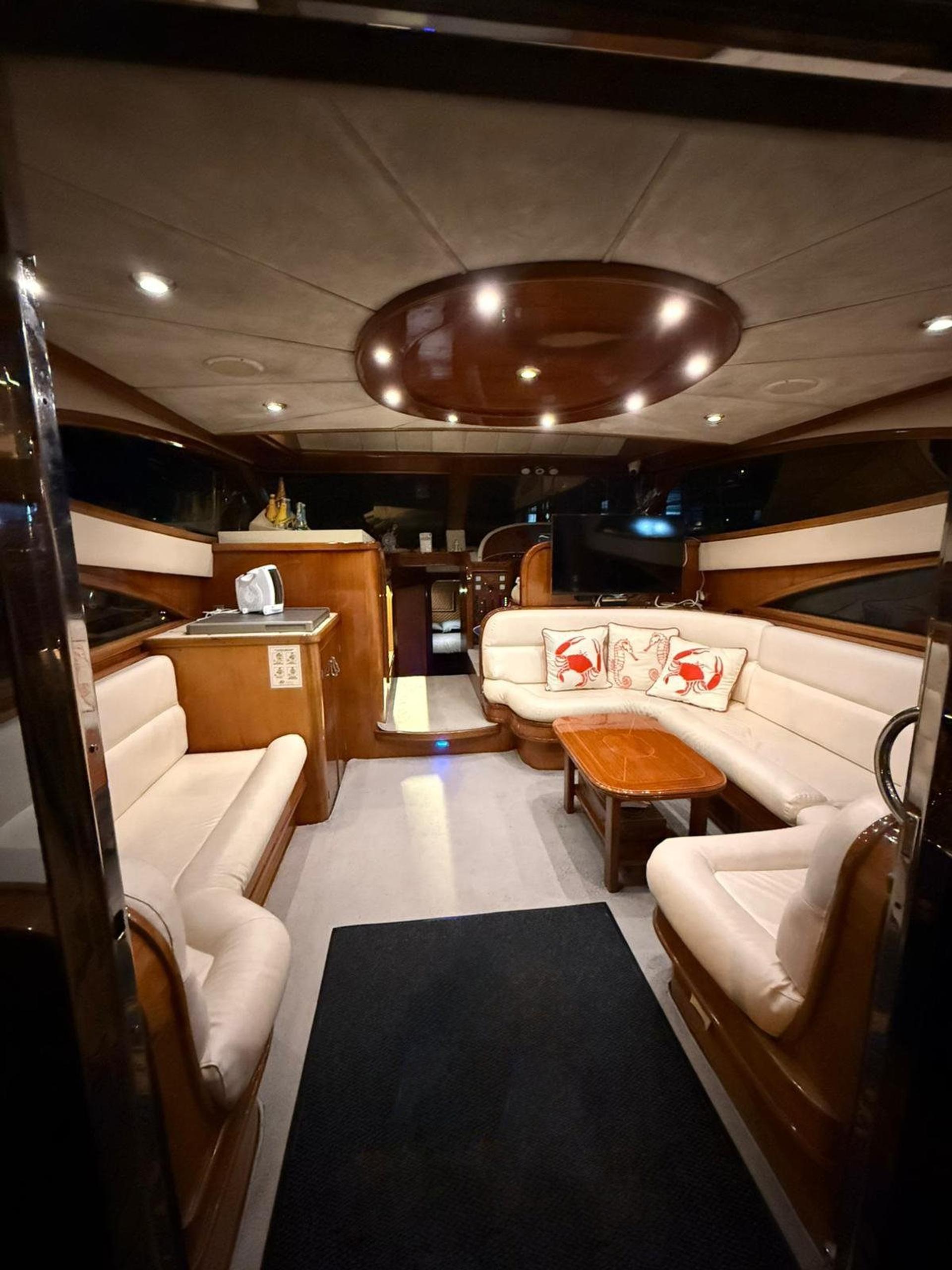 Rental Custom made 17m Motor Yacht - 1064 - photo 5