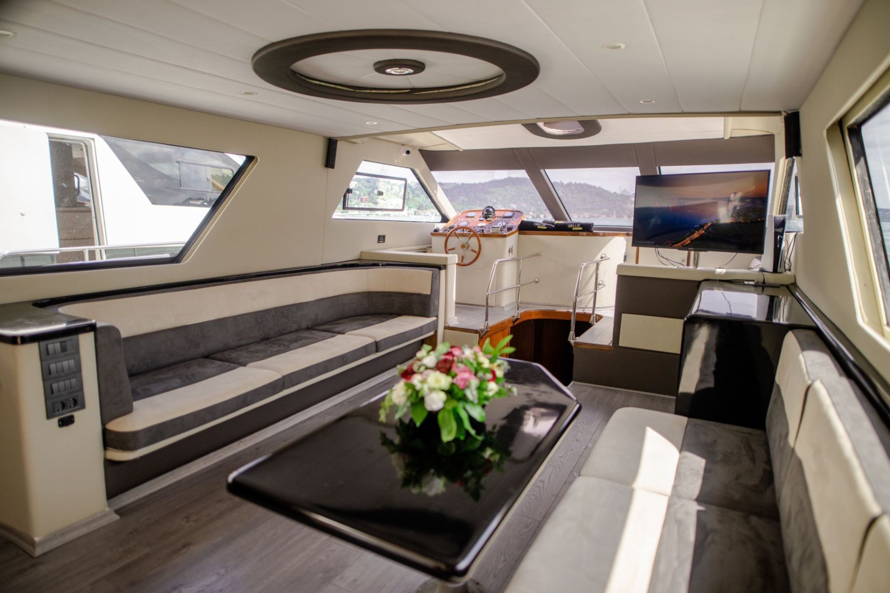 Özel yapım 23m Motoryat