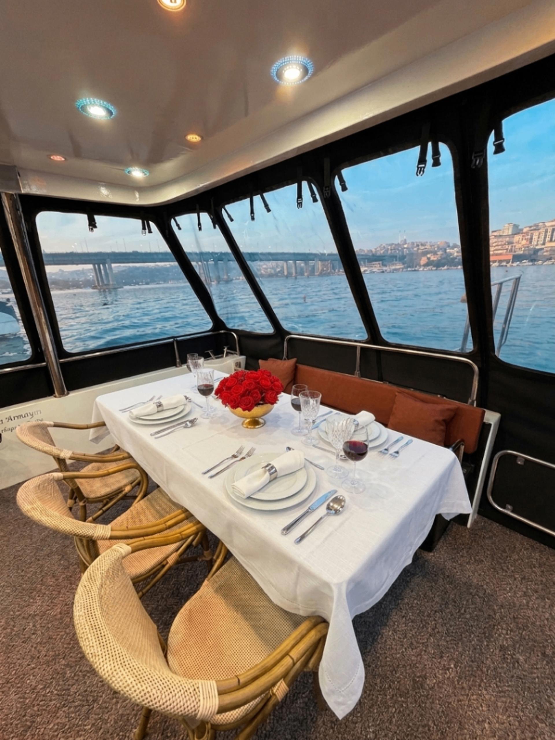 Rental Custom made 19m Motor Yacht - 1019 - photo 9