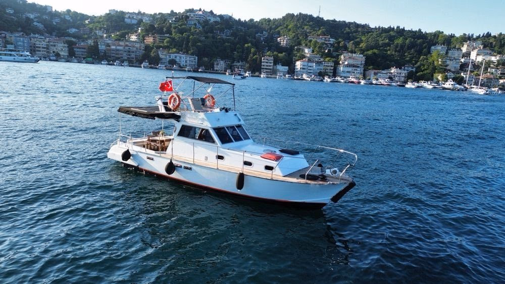 Rental Custom made 12m Motor Yacht - 555-0