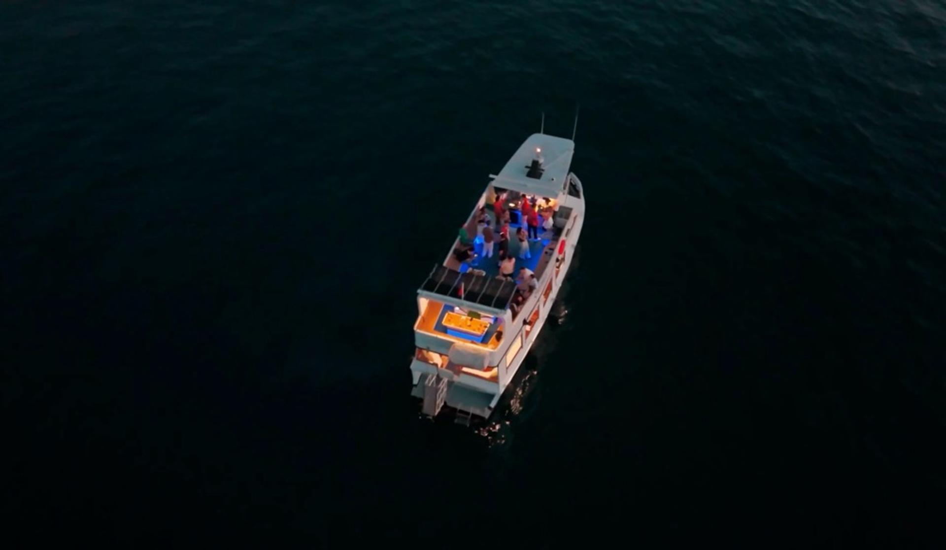 Rental Custom made 15m Motor Yacht - 90 - photo 22