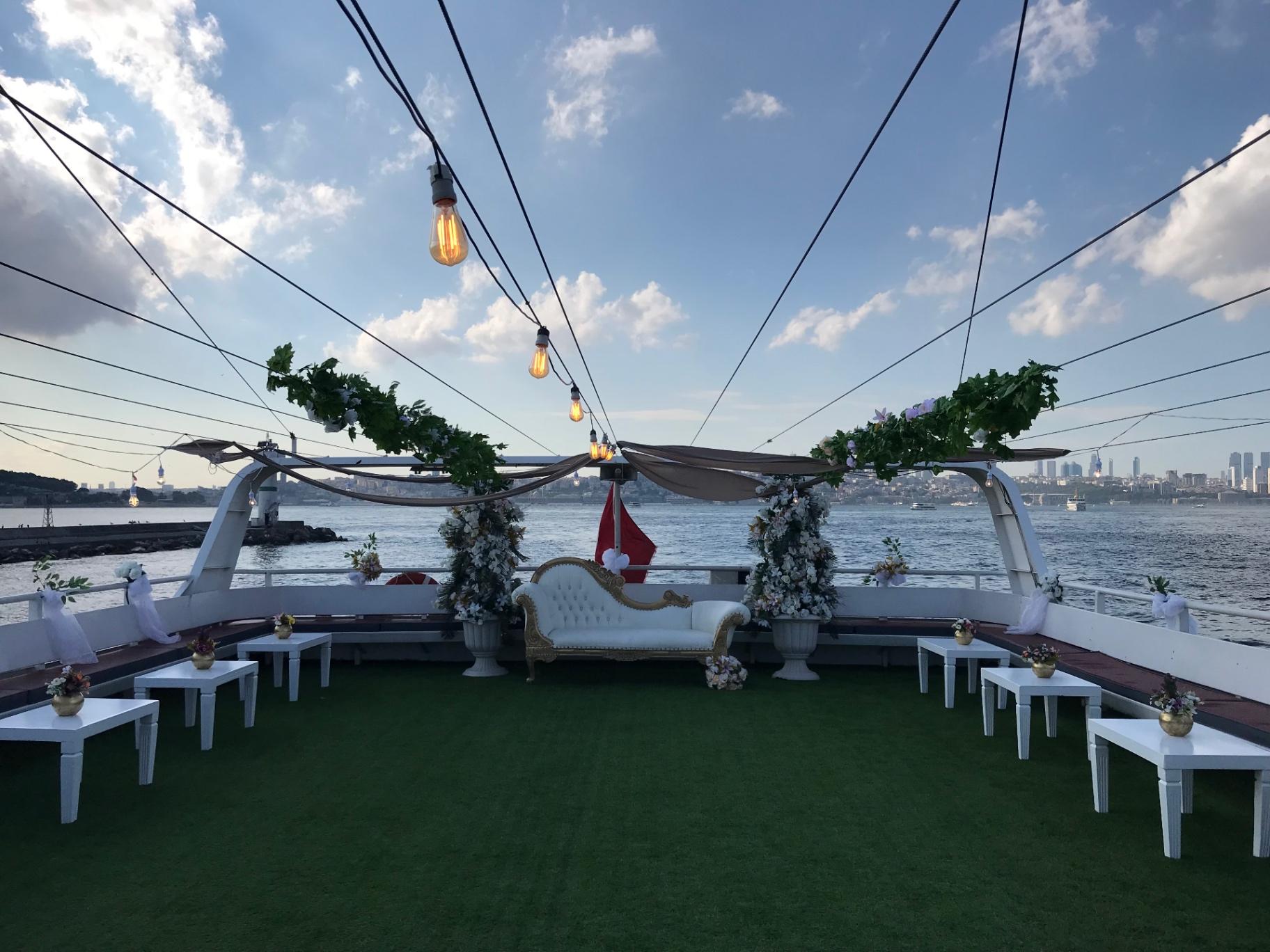 Rental Custom made 24m Party Boat - 11-1