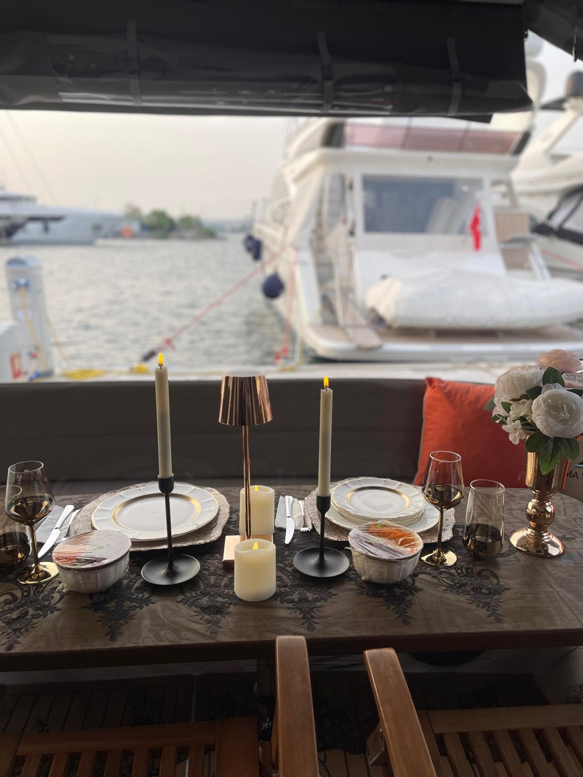 Rental Custom made 11m Motor Yacht - 380 - photo 36