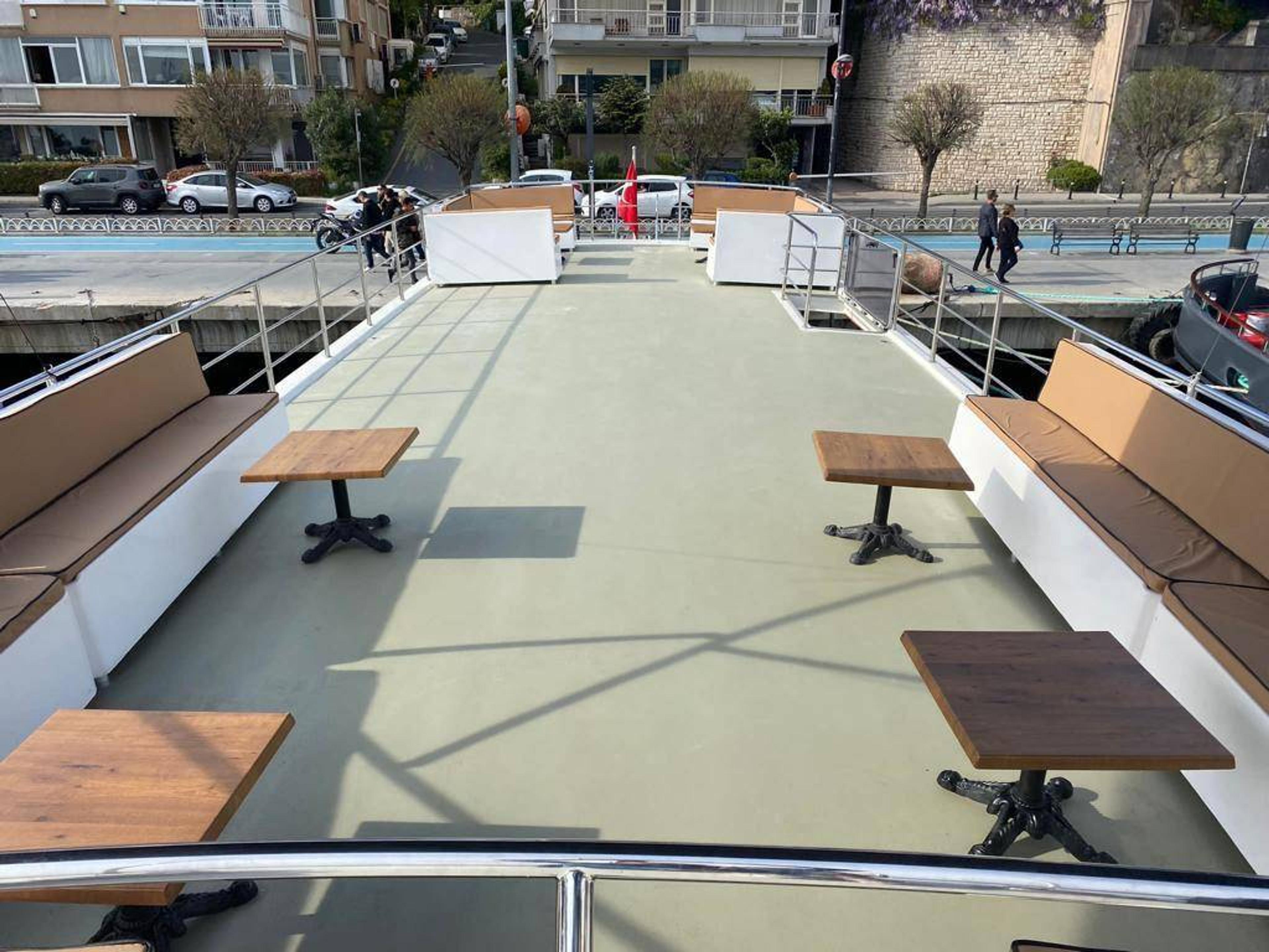 Rental Custom made 22m Party Boat - 224 - photo 9