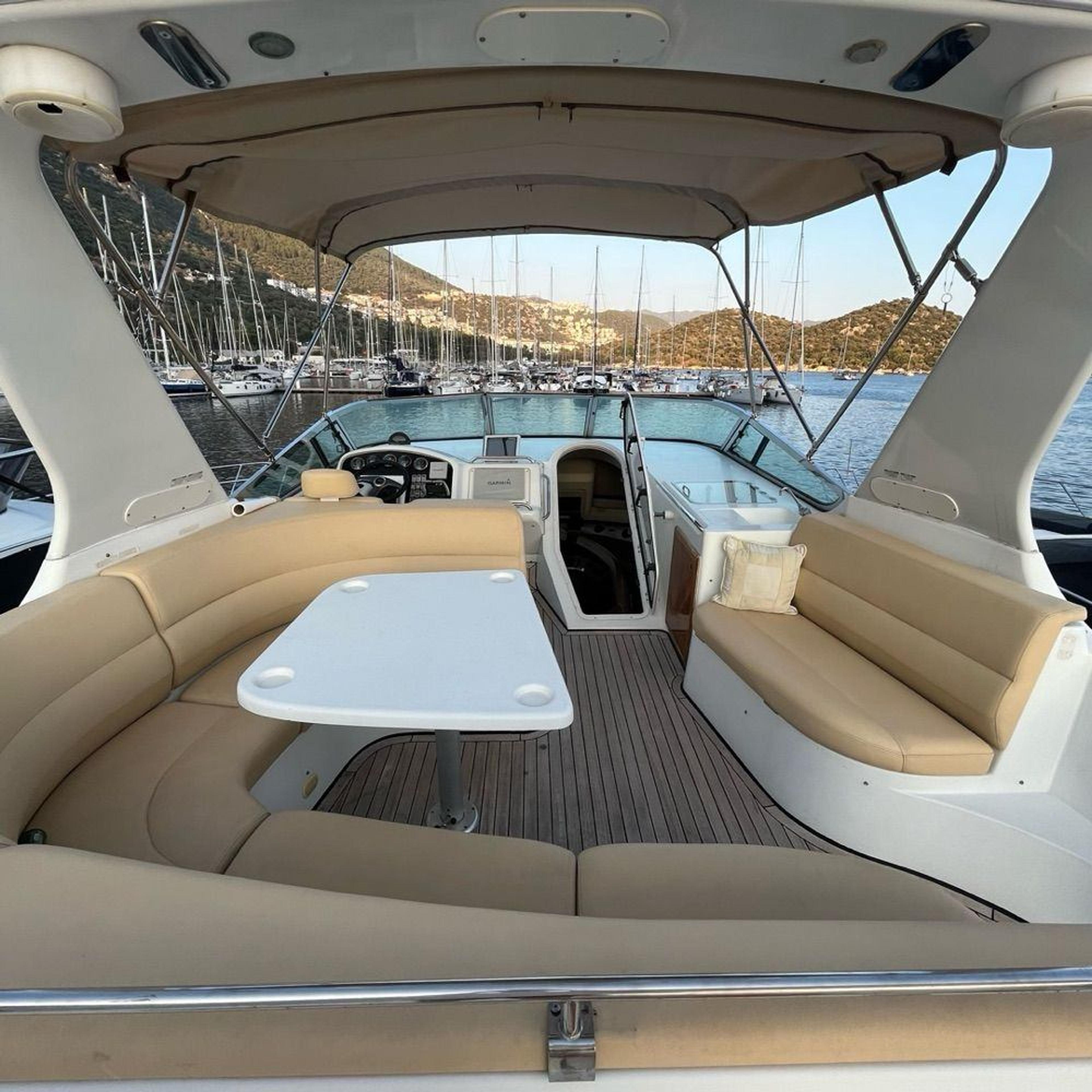Rental Carver 17m Motor Yacht - 623 - photo 4