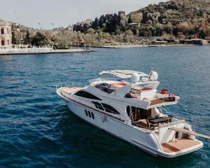 Azimut 22m Motor Yacht