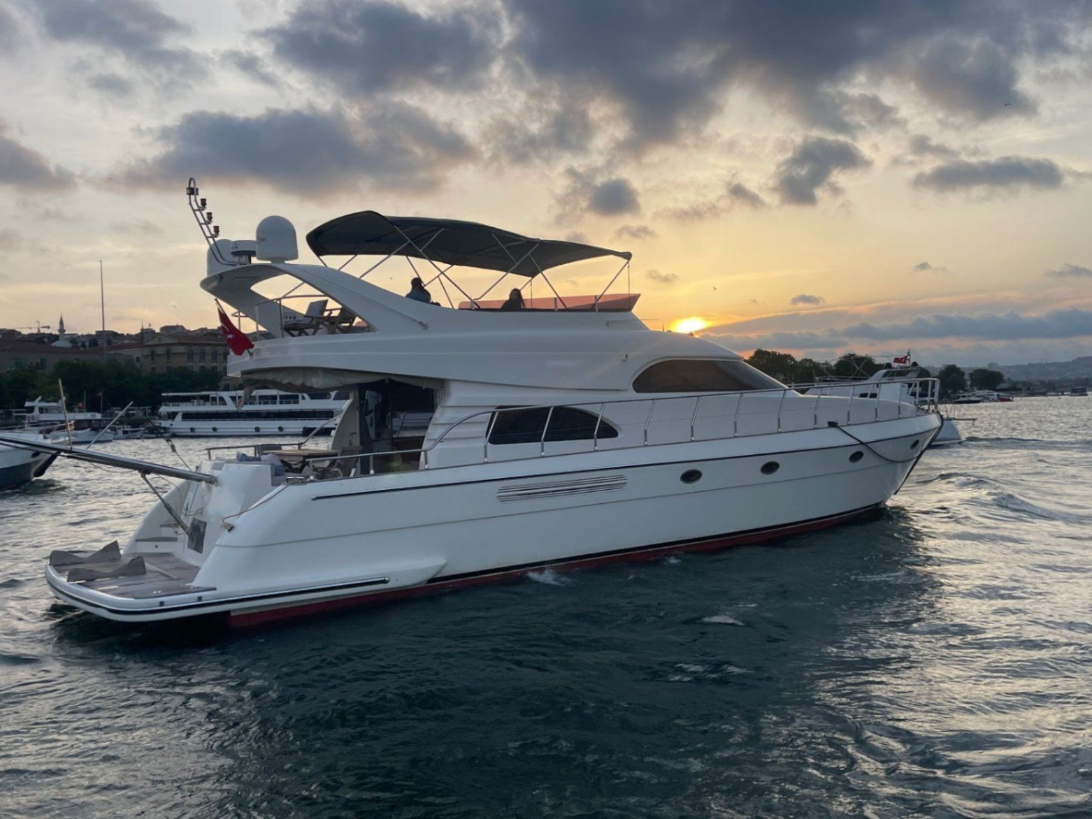 Özel yapım 22m Motoryat