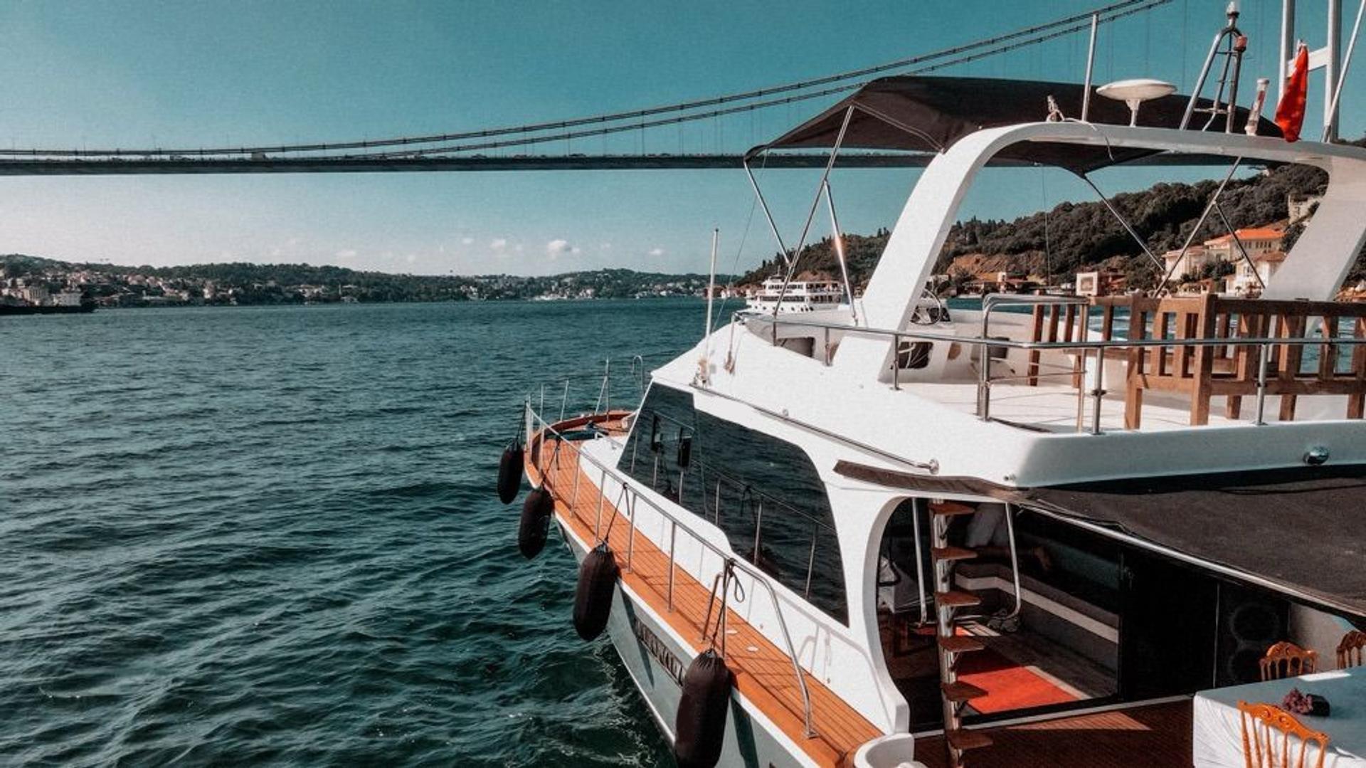 Kiralık Özel yapım 16m Motoryat - 140 - photo 12