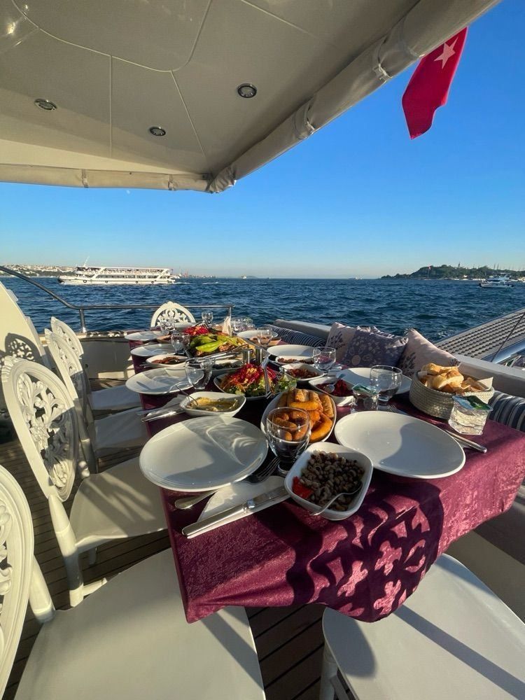 Özel yapım 22m Motoryat