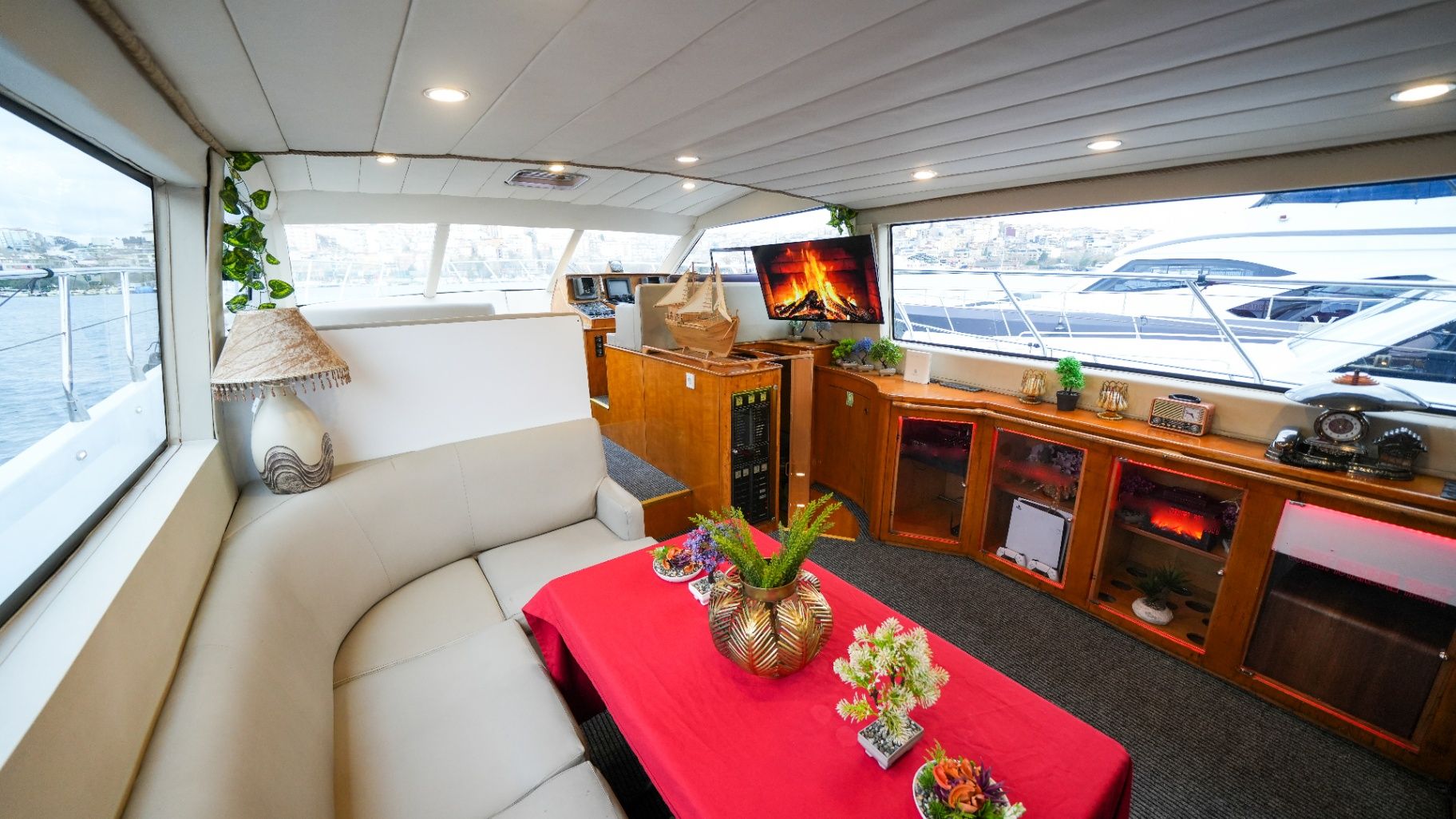 Özel yapım 24m Motoryat