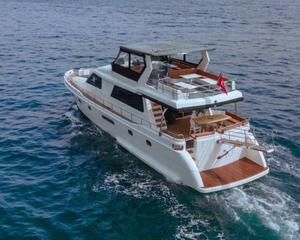 Ferretti Yachts 23m Motor Yacht