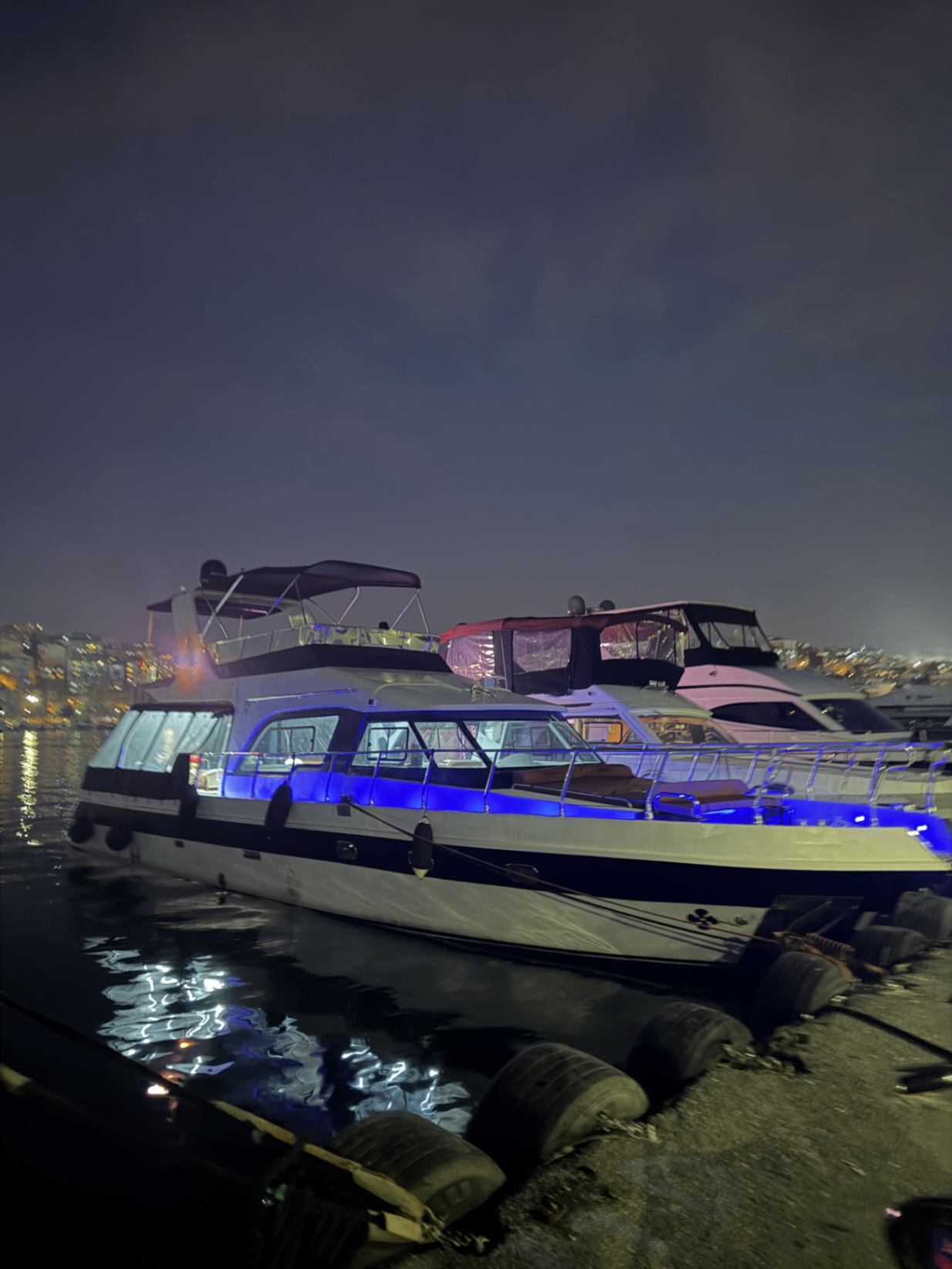 Özel yapım 19m Motoryat