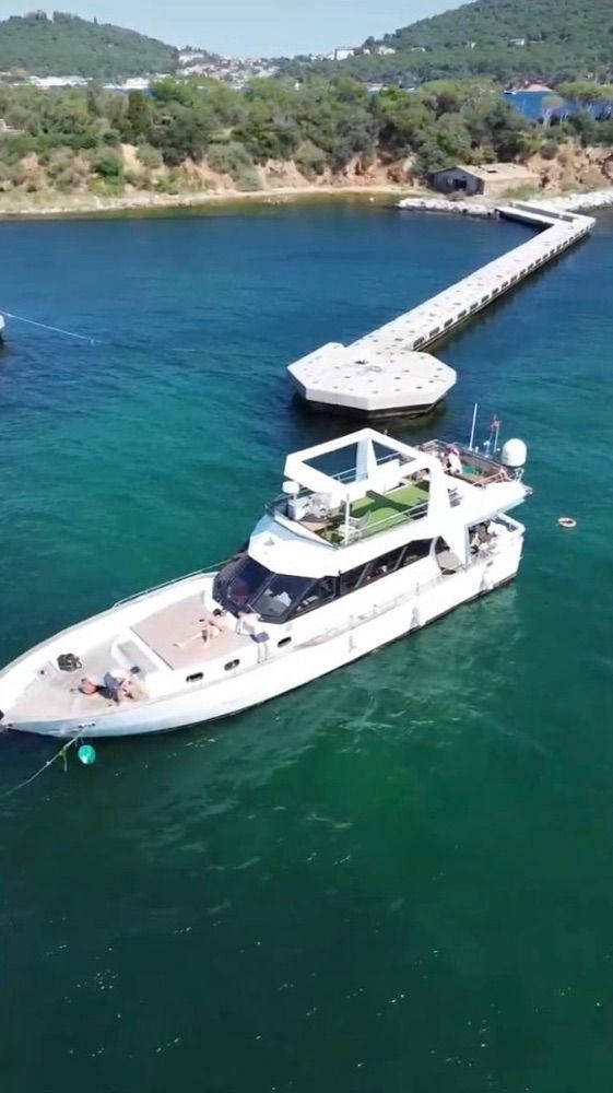 Özel yapım 18m Motoryat