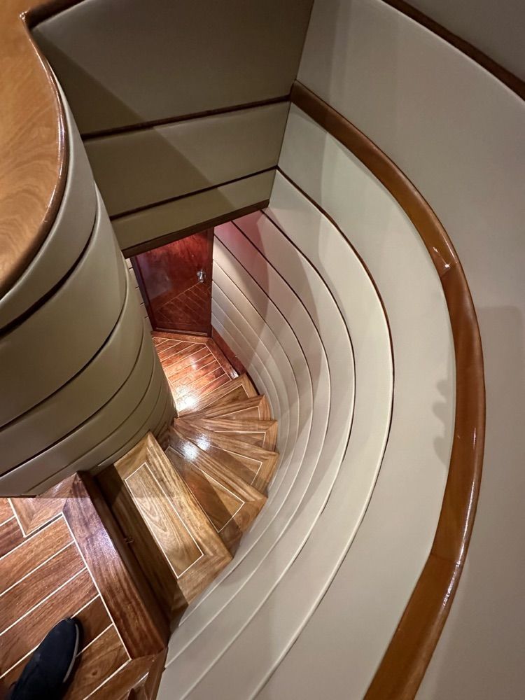 Özel yapım 24m Motoryat