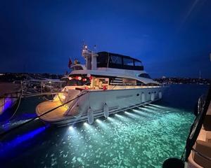 Özel yapım 24m Motoryat