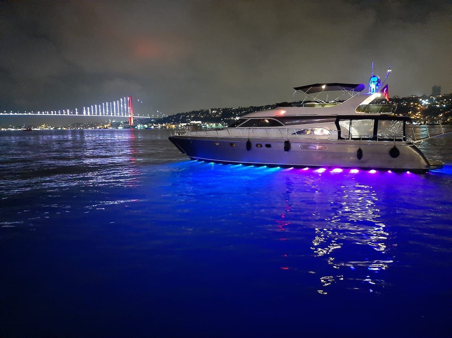 Özel yapım 26m Motoryat