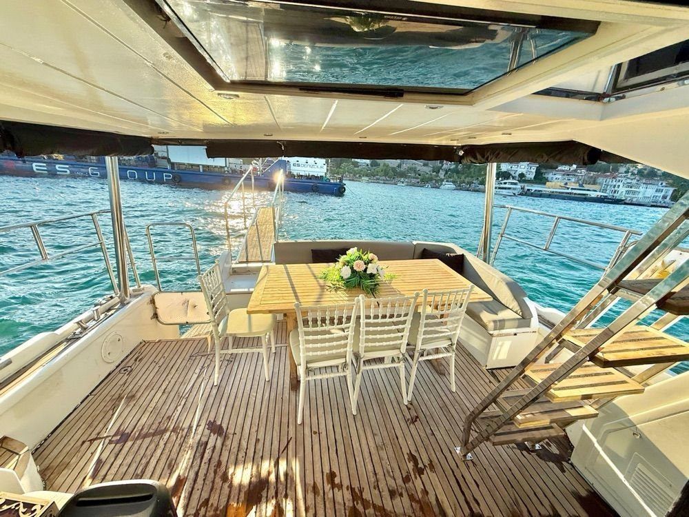 Özel yapım 18m Motoryat