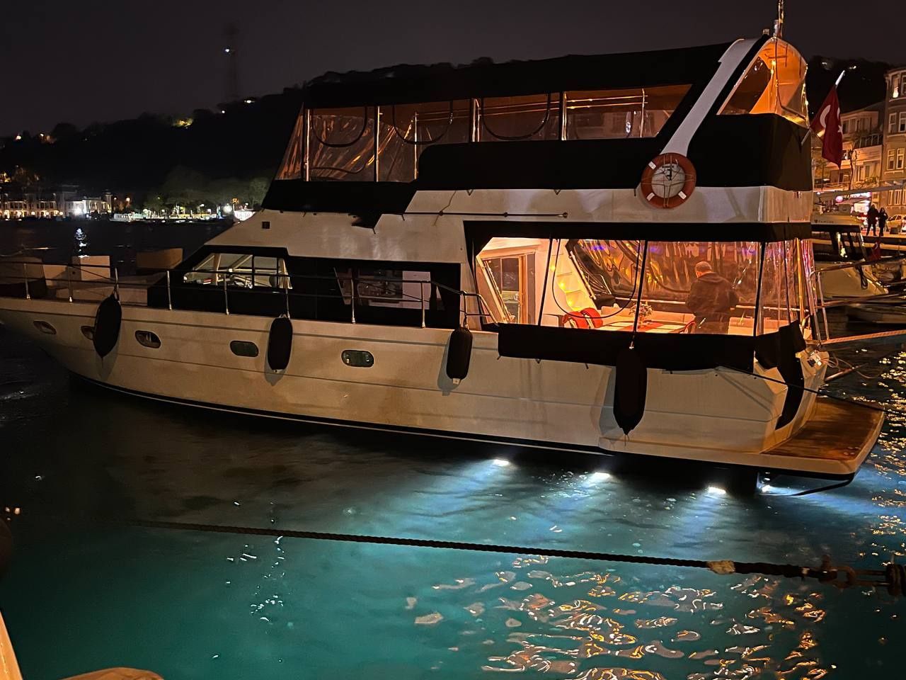 Özel yapım 17m Motoryat