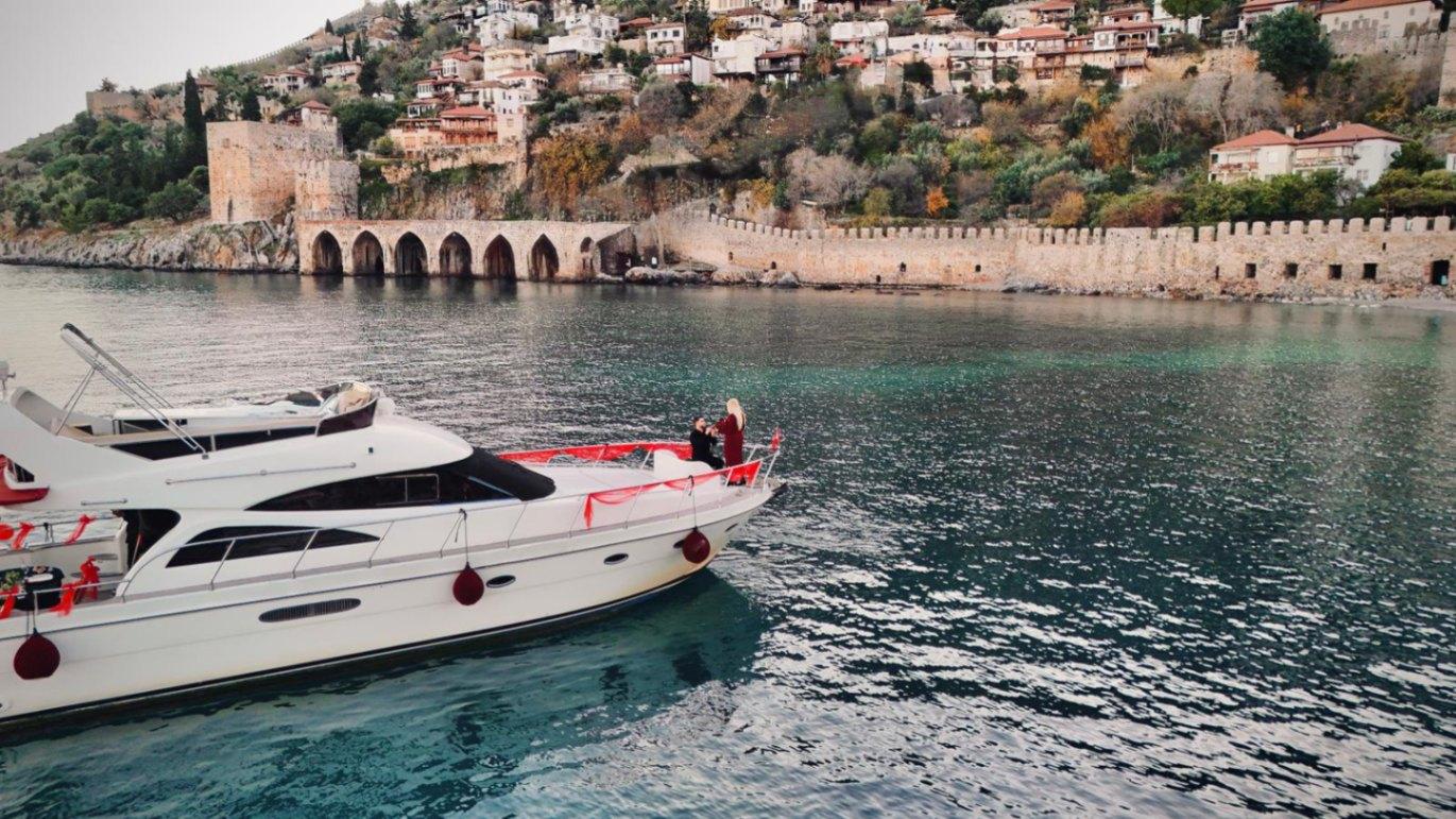 Rental Custom made 17m Motor Yacht - 1015-3