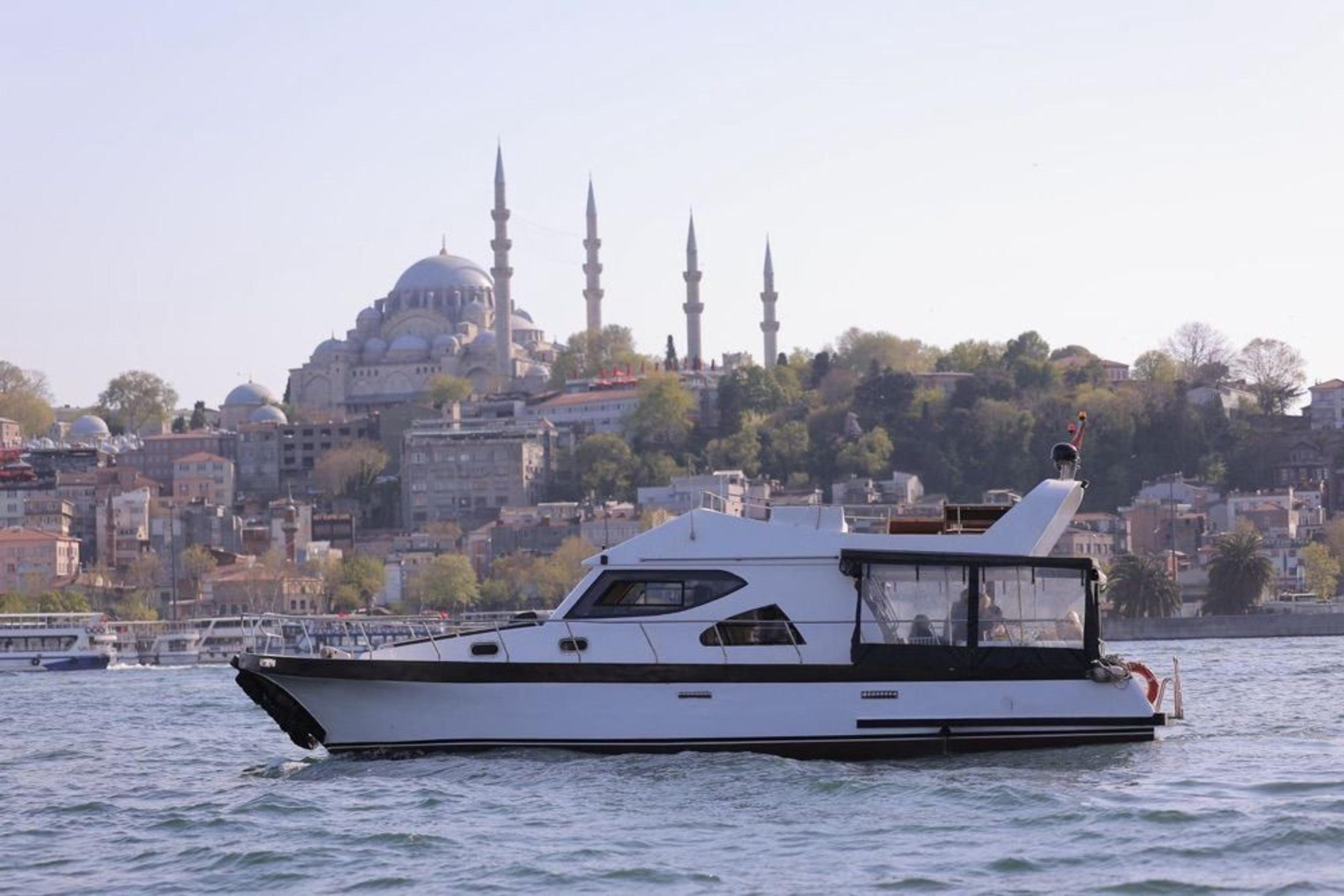 Kiralık Özel yapım 14m Motoryat - 171 - photo 3