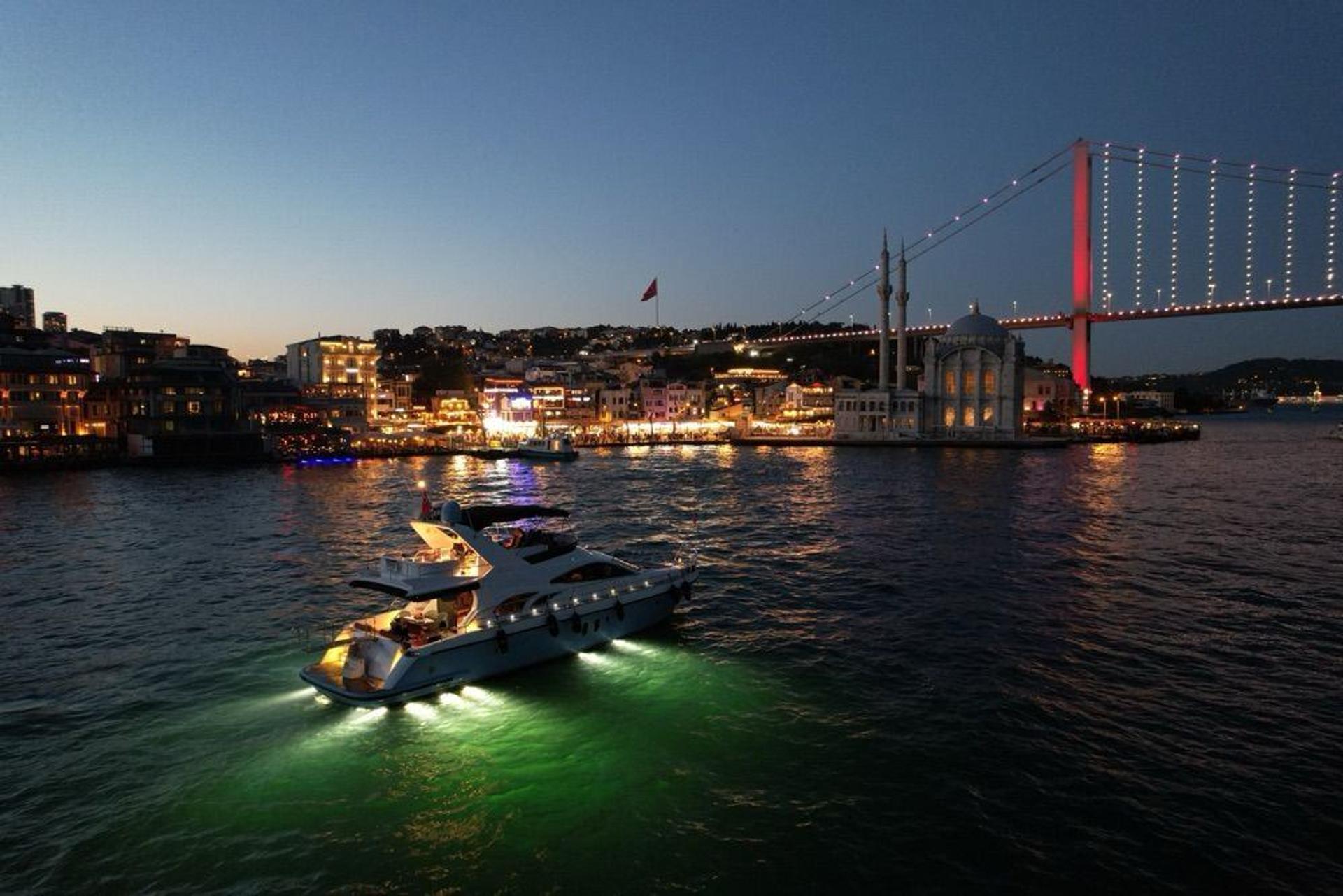 Kiralık Azimut 19.5m Motoryat - 248 - photo 9