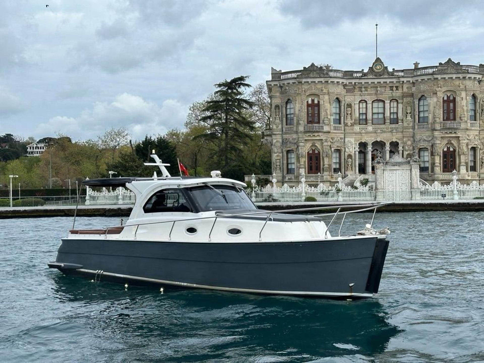 Kiralık Özel yapım 11m Motoryat - 1105 - photo 1