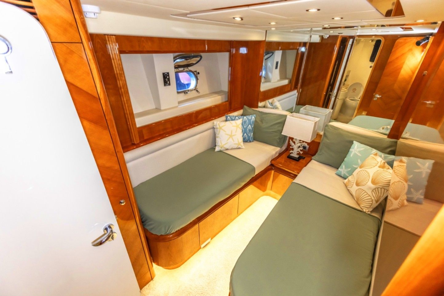 Azimut 27m Motor Yacht