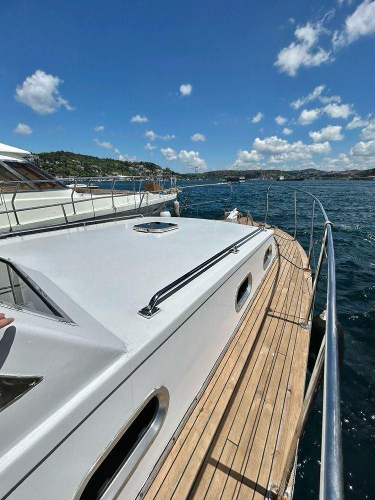 Rental Custom made 12m Motor Yacht - 555-4