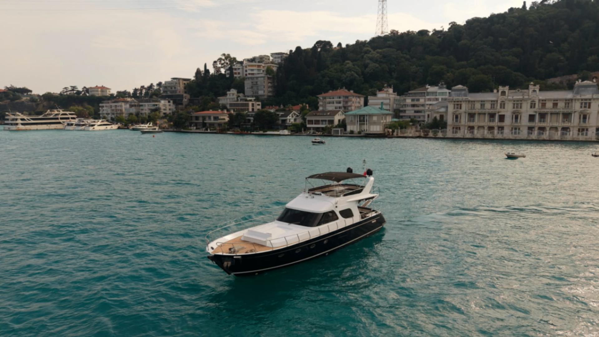 Kiralık Özel yapım 18m Motoryat - 804 - photo 1